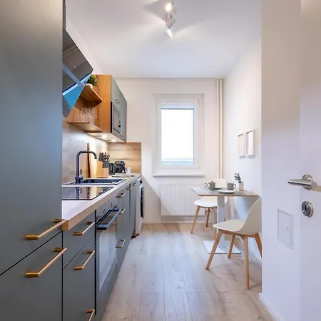 2 Zimmerwohnung Im Zentrum Von *